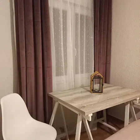 Homestay Con Bano Compartido